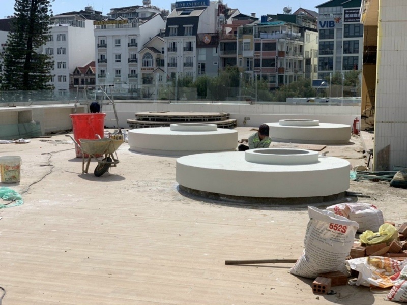 Thi công bồn cây, ghế ngồi đá mài Terrazzo